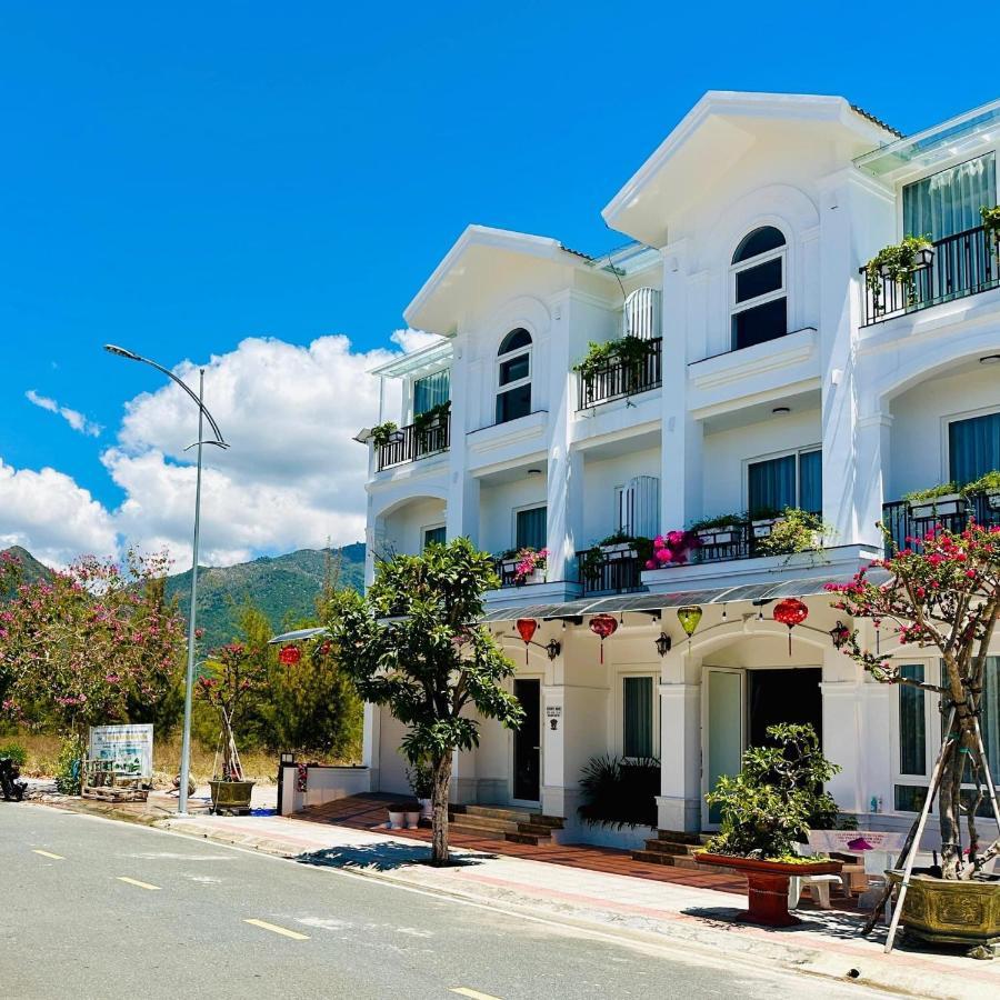 Moc Homestay- Near Bai Dai Beach Cam Lam Екстериор снимка