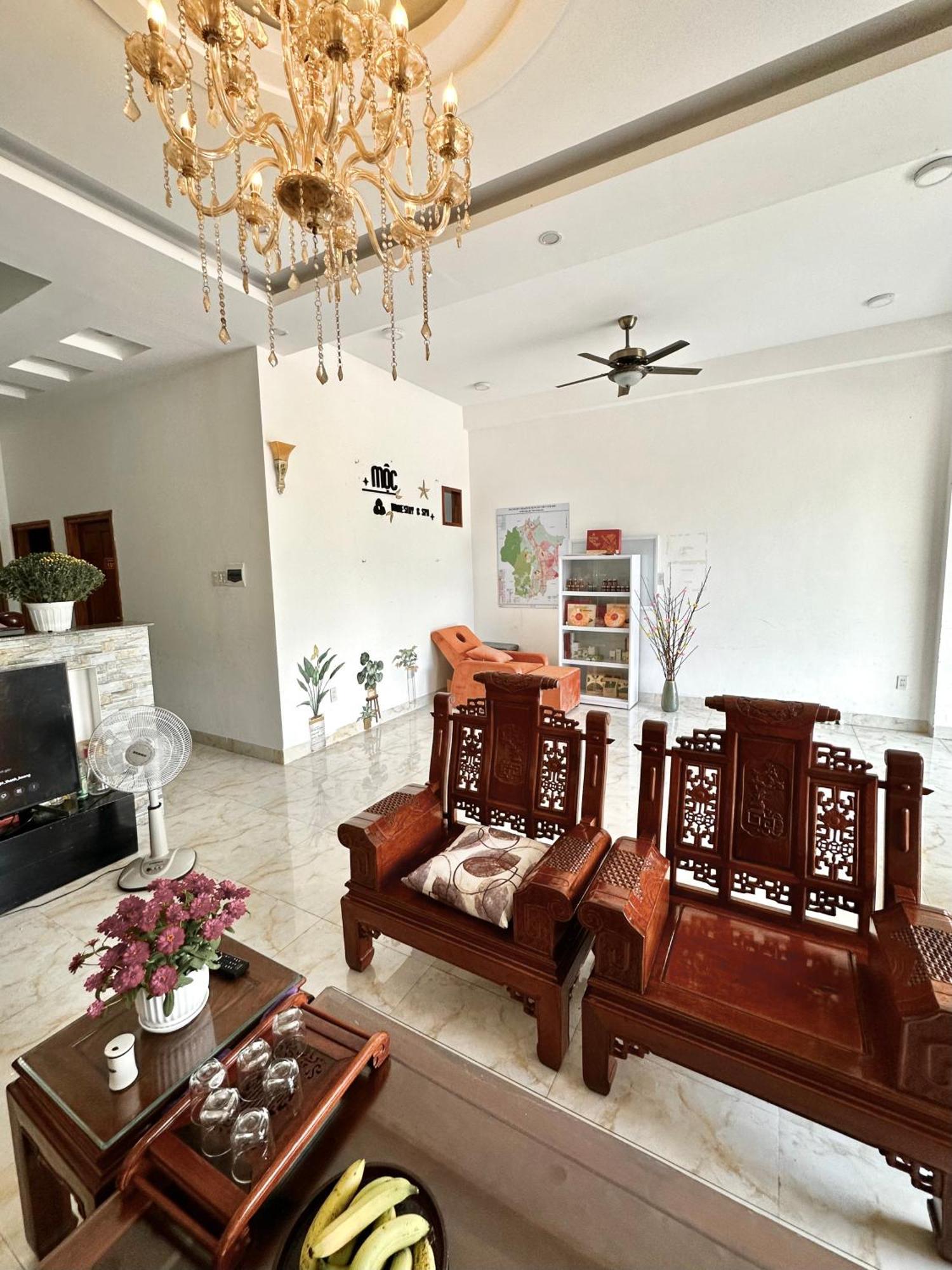 Moc Homestay- Near Bai Dai Beach Cam Lam Екстериор снимка