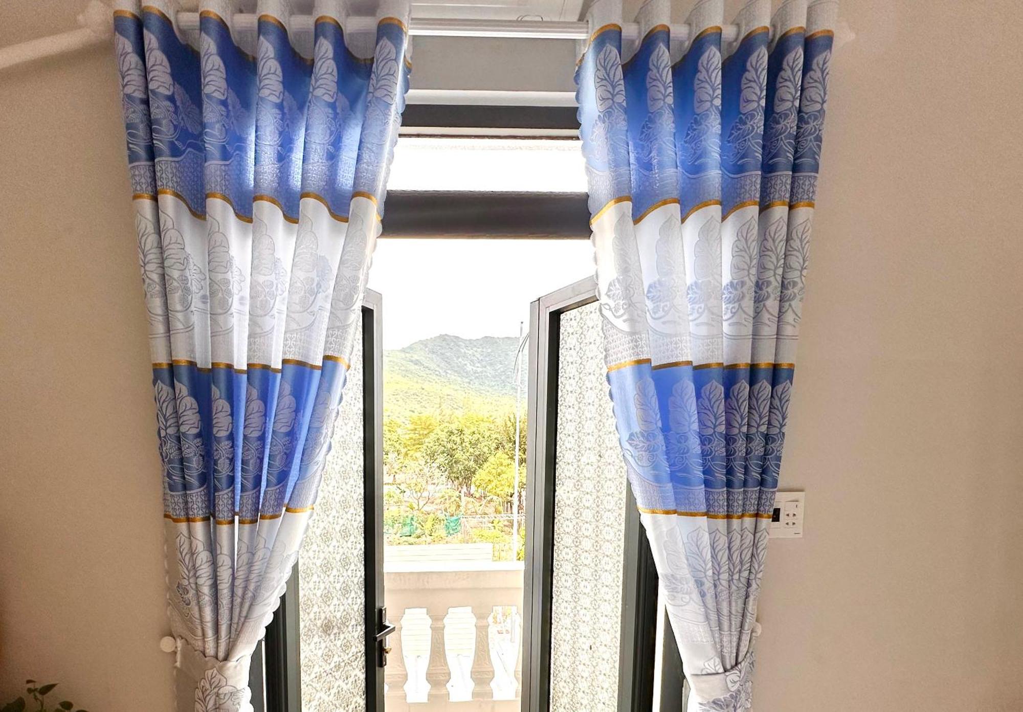 Moc Homestay- Near Bai Dai Beach Cam Lam Екстериор снимка