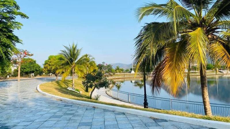 Moc Homestay- Near Bai Dai Beach Cam Lam Екстериор снимка